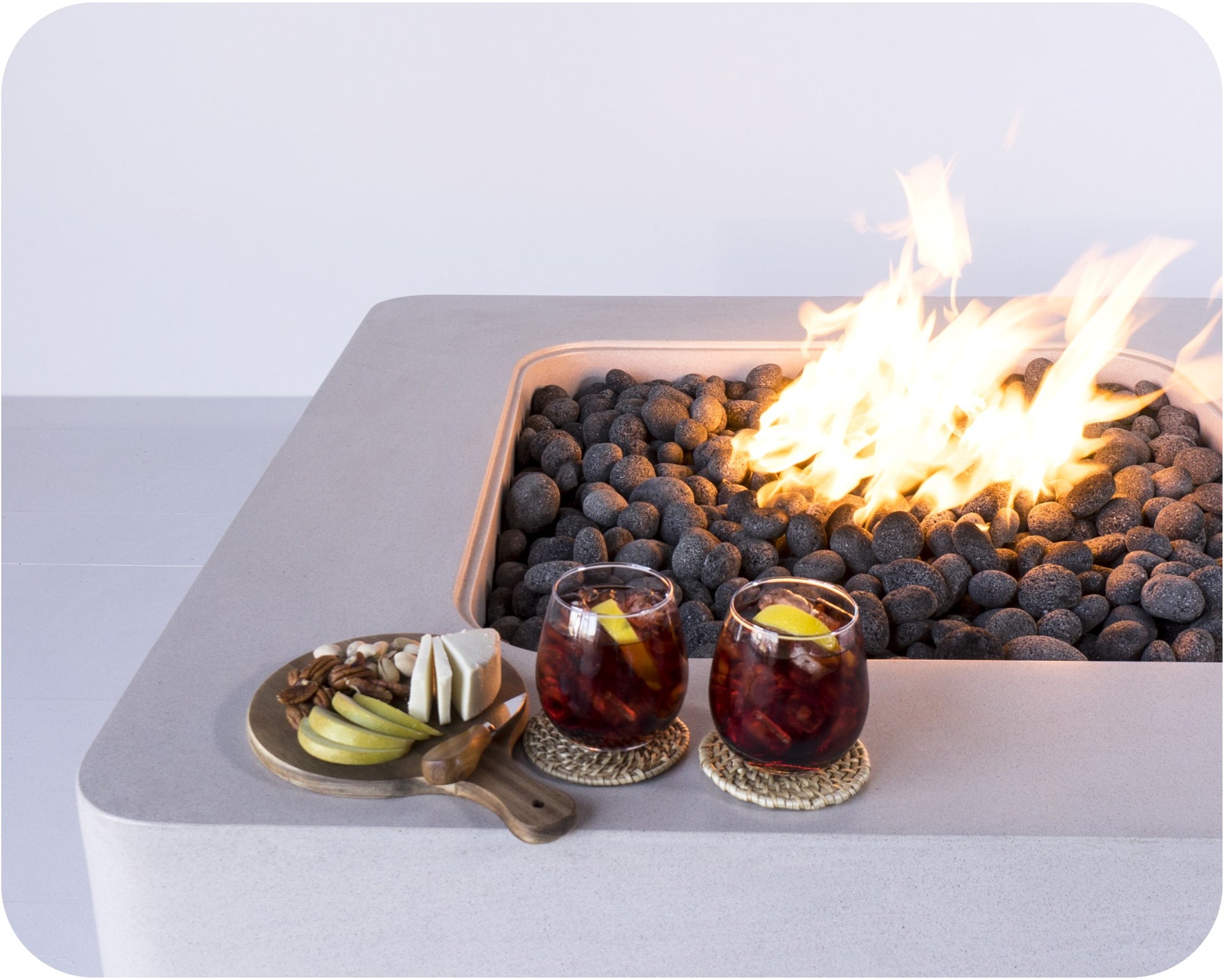 Freedom Fire Pits Zion Round Gas Fire Pit Table