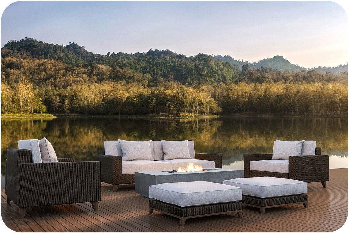 Lifestyle Image of the Tavola 4 Concrete Fire Table
