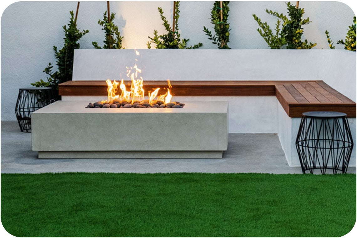 Lifestyle Image of the Tavola 4 Concrete Fire Table